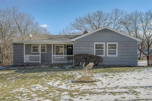 7857 James A Reed Rd, Kansas City, MO, 64138-1316 | Card Image