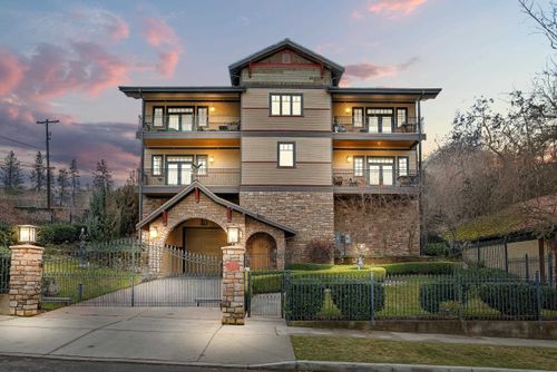 1405 W Water Ave, Spokane, WA, 99201-5027 | Card Image