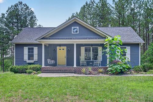 2131 Meherrin Rd, Meherrin, VA, 23954-3184 | Card Image