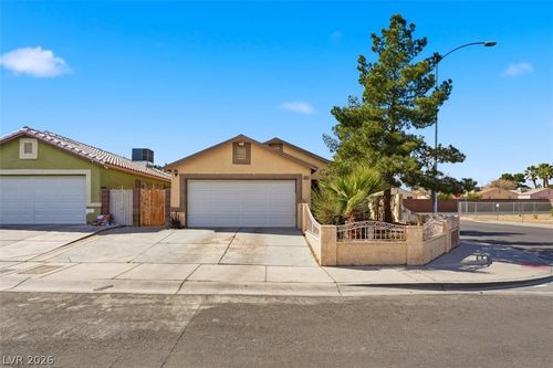 1873 Mother Of Pearl St, Las Vegas, NV, 89106-1842 | Card Image