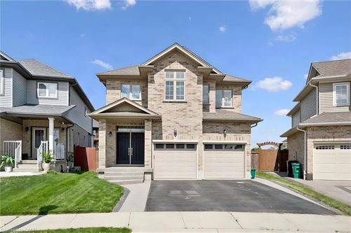 941 Eden Oak Crt, Kitchener, ON, N2A0H4 | Card Image