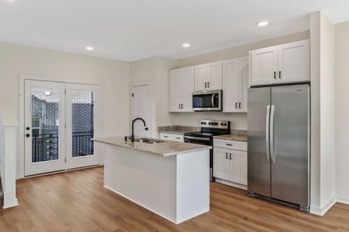 1-308 Cedar St, Lebanon, TN, 37087-2806 | Card Image