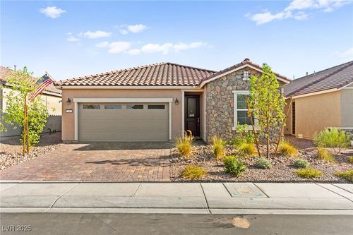 49 Sonata Dawn Ave, Henderson, NV, 89011-5640 | Card Image