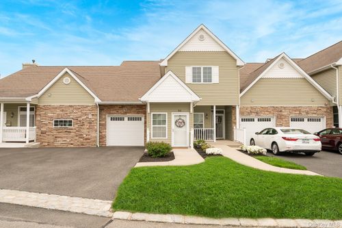 98 Andrew Drive, Brookhaven, NY, 11766 | Card Image