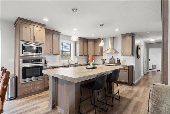 3701 Lenny Ln, House other with 3 bedrooms, 2 bathrooms and null parking in Huntley MT | Image 11