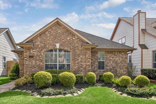 513 Brad Ct, Webster, TX, 77598-4076 | Card Image