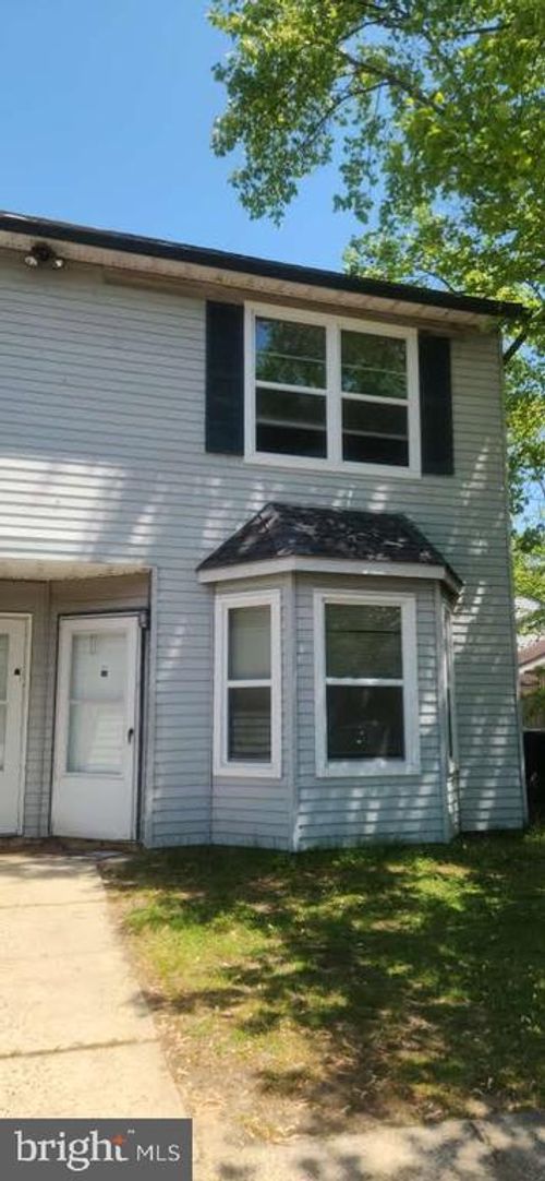 b-4 Harrington Ln, Sicklerville, NJ, 08081-2510 | Card Image