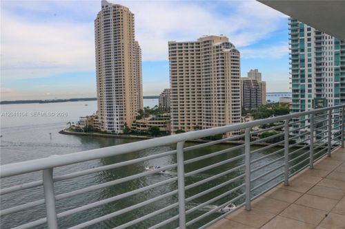 1523-325 S Biscayne Blvd, Miami, FL, 33131-2306 | Card Image