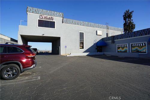 ste-5-12061 Jacaranda Ave, Hesperia, CA, 92345-4962 | Card Image