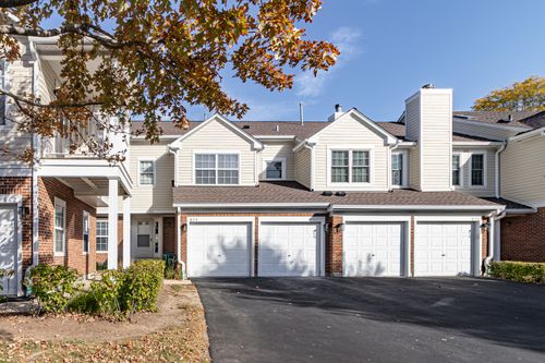 674 Portage Ct, Vernon Hills, IL, 60061-3417 | Card Image