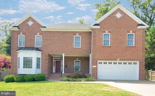 3014 Fairmont St, FALLS CHURCH, VA, 22042-1309 | Card Image