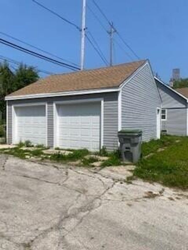 3161 N 24th Street, House other with 3 bedrooms, 2 bathrooms and null parking in Milwaukee WI | Image 8