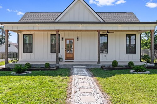 107 Shady St, Summertown, TN, 38483-7531 | Card Image