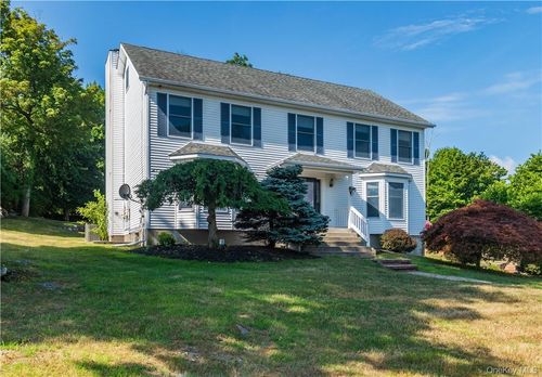 11 Peterson Rd, Monroe, NY, 10950-3735 | Card Image