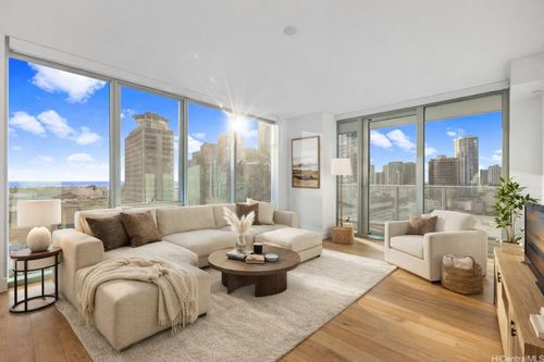 apt-1312-629 Keeaumoku St, Honolulu, HI, 96814-3624 | Card Image