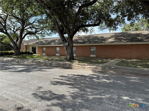 609 E Locust Avenue, Victoria, TX, 77901 | Card Image