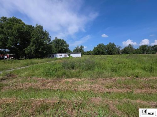 301 Sycamore Ln, Monroe, LA, 71202-8042 | Card Image
