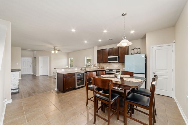 2610 Ruby Dr, House other with 5 bedrooms, 3 bathrooms and 2 parking in Texas City TX | Image 13