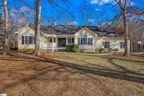 608 Hampton Rd, Liberty, SC, 29657-9295 | Card Image