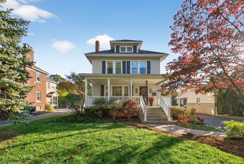 419 E North Broadway St, Columbus, OH, 43214-4113 | Card Image