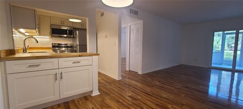 apt-1203-6519 Newberry Rd, GAINESVILLE, FL, 32605-4331 | Card Image