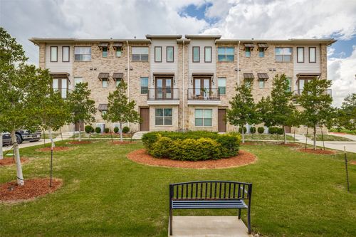 714 N Plano Rd, Richardson, TX, 75081-2943 | Card Image