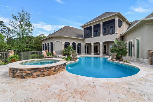 Saltwater Pool and Spa | Image 59