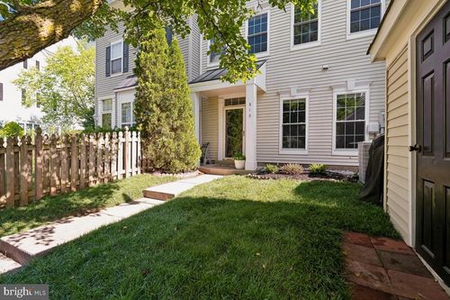 816 Estuary Dr, ODENTON, MD, 21113-4017 | Card Image