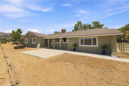 4545 Fairlane St, Acton, CA, 93510-1141 | Card Image