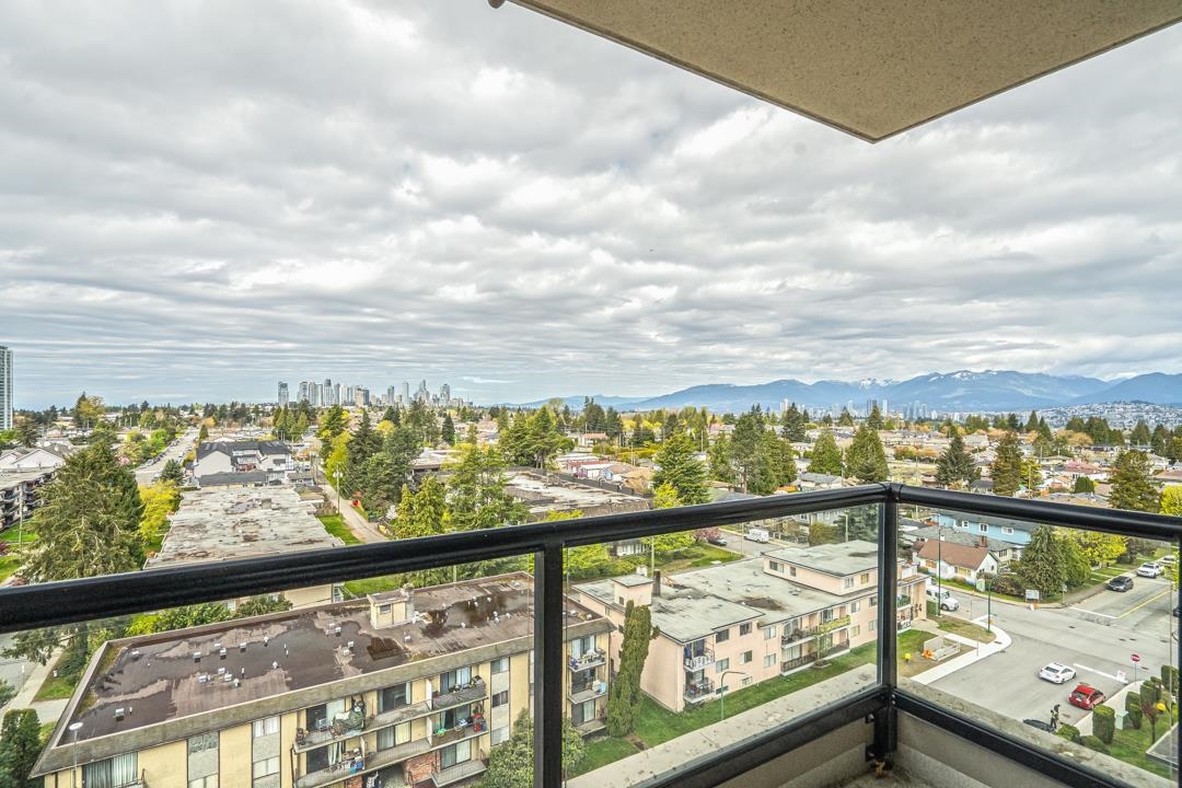 1103 - 7108 Collier Street, Condo with 2 bedrooms, 2 bathrooms and 2 parking in Burnaby BC | Image 25