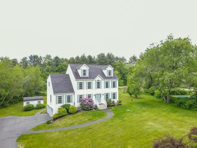 23 Amesbury Road, House other with 3 bedrooms, 2 bathrooms and null parking in Newton NH | Image 1