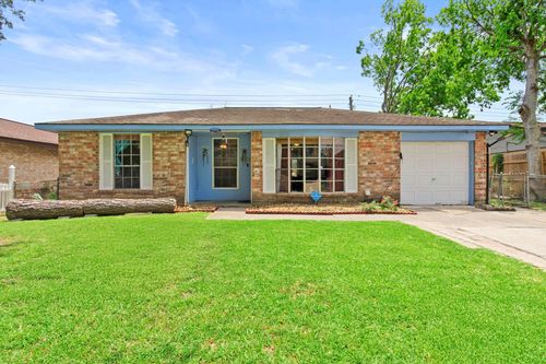 15050 Groveshire St, Channelview, TX, 77530-3337 | Card Image