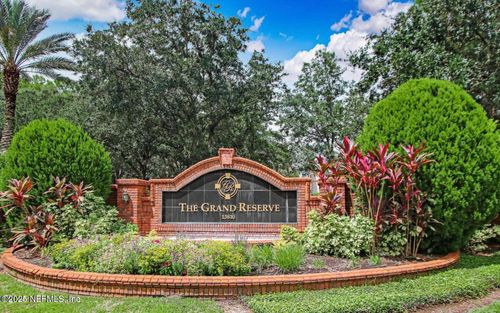 211-13810 Sutton Park Dr N, JACKSONVILLE, FL, 32224-4237 | Card Image