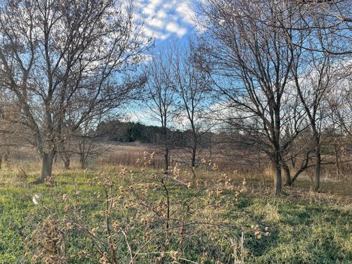 1 Orchard Valley Rd, West Bend, WI, 53090 | Card Image