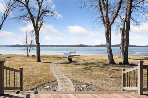 51480 Berry Ave, Rush City, MN, 55069-2646 | Card Image