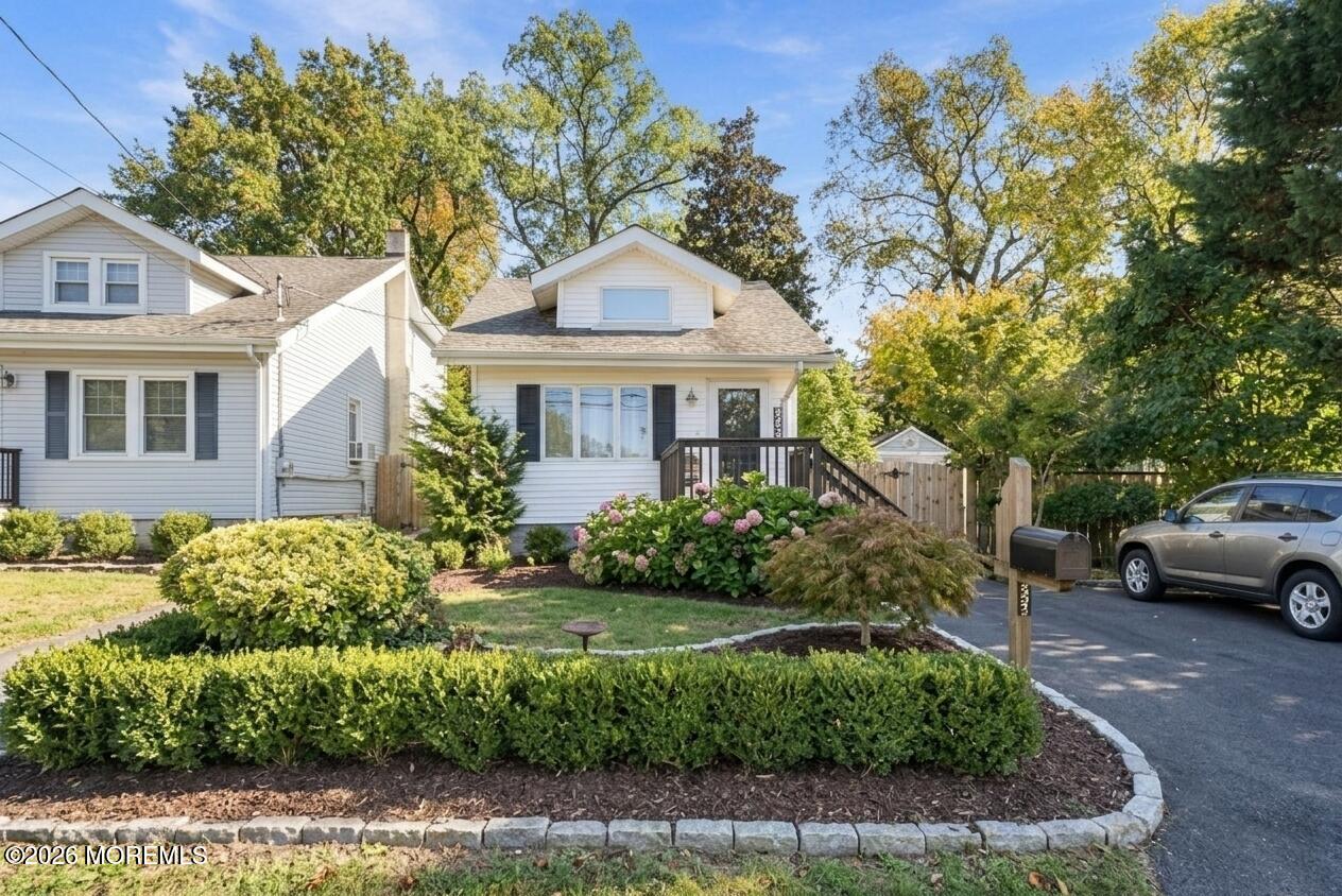 Residential in Keyport