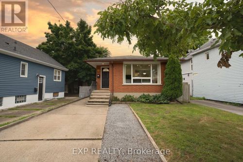 12 Lailey Street, St. Catharines (Facer), ON, L2M5G8 | Card Image