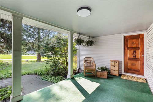 7 J P Ln, Pine Island, NY, 10969-1307 | Card Image