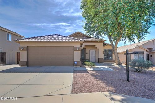8527 E Milagro Ave, Mesa, AZ, 85209-7327 | Card Image