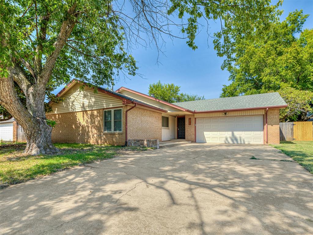 Whiteoak Cir, Norman, OK 73071