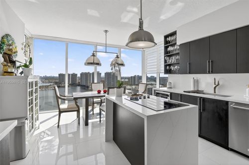 apt-2715-3370 Ne 190th St, Aventura, FL, 33180-2465 | Card Image