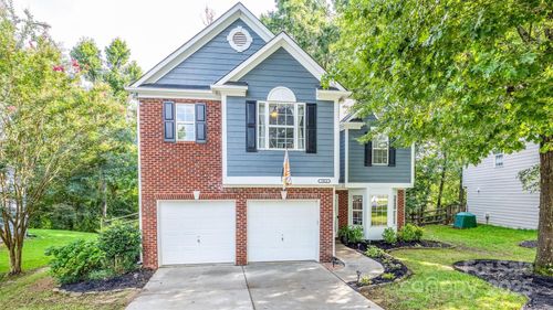 7814 Leisure Ln, Huntersville, NC, 28078-5317 | Card Image