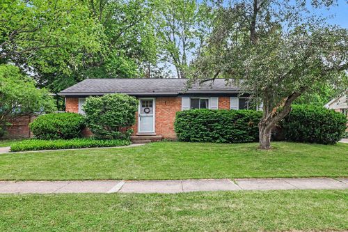 624 Susan Dr, Ann Arbor, MI, 48103-3447 | Card Image