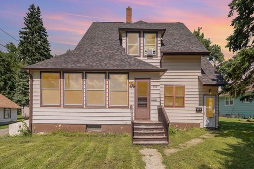 719 14th St E, Glencoe, MN, 55336-1551 | Card Image