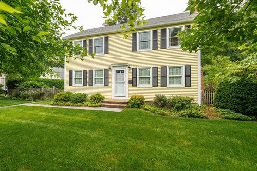 31 Glenwood Cir, Longmeadow, MA, 01106-1311 | Card Image