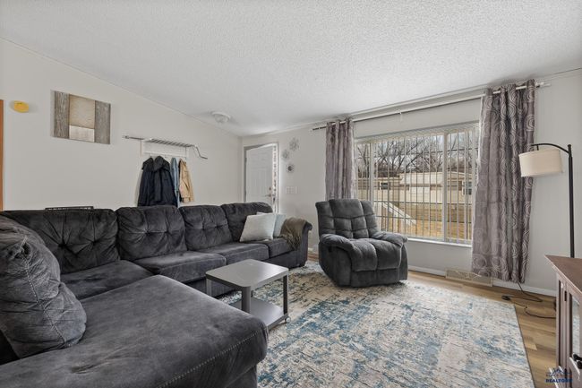 413 5th Ave Wall, House other with 3 bedrooms, 2 bathrooms and null parking in Wall SD | Image 7
