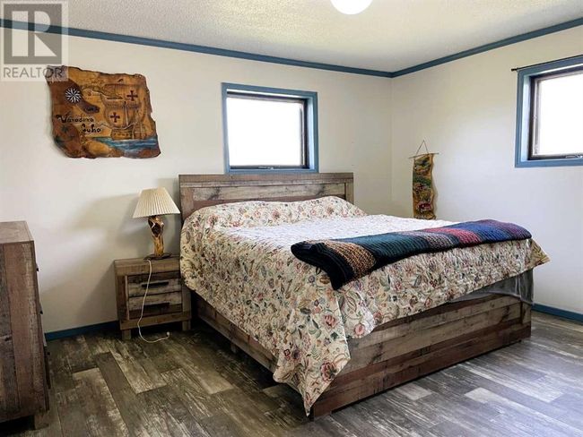 842070 Range Rd, Home with 3 bedrooms, 2 bathrooms and null parking in Fairview AB | Image 14