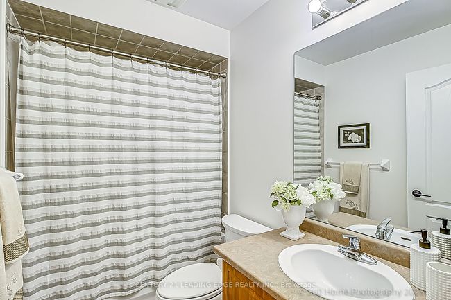 4 Brind Sheridan Crt, House attached with 4 bedrooms, 3 bathrooms and 1 parking in Ajax ON | Image 22