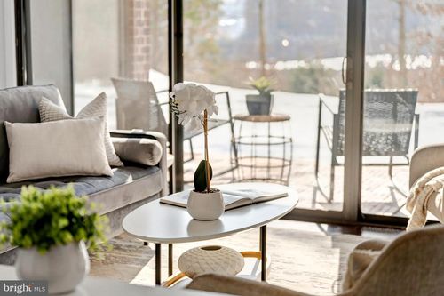 apt-100-110 Roberts Ln, ALEXANDRIA, VA, 22314-4623 | Card Image