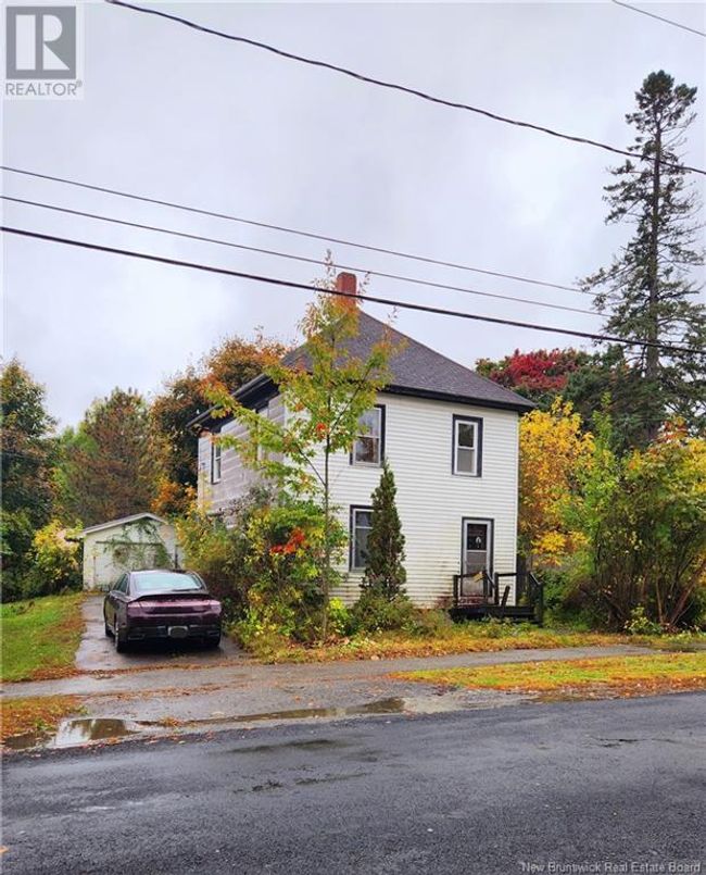 21 Queen St E, House other with 3 bedrooms, 1 bathrooms and null parking in Saint Stephen NB | Image 20
